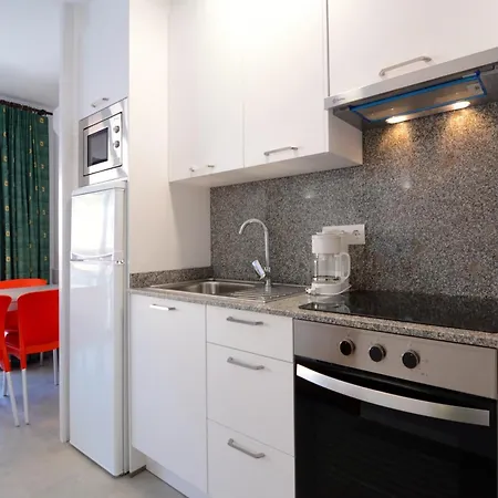 The In Estartit Apartment *